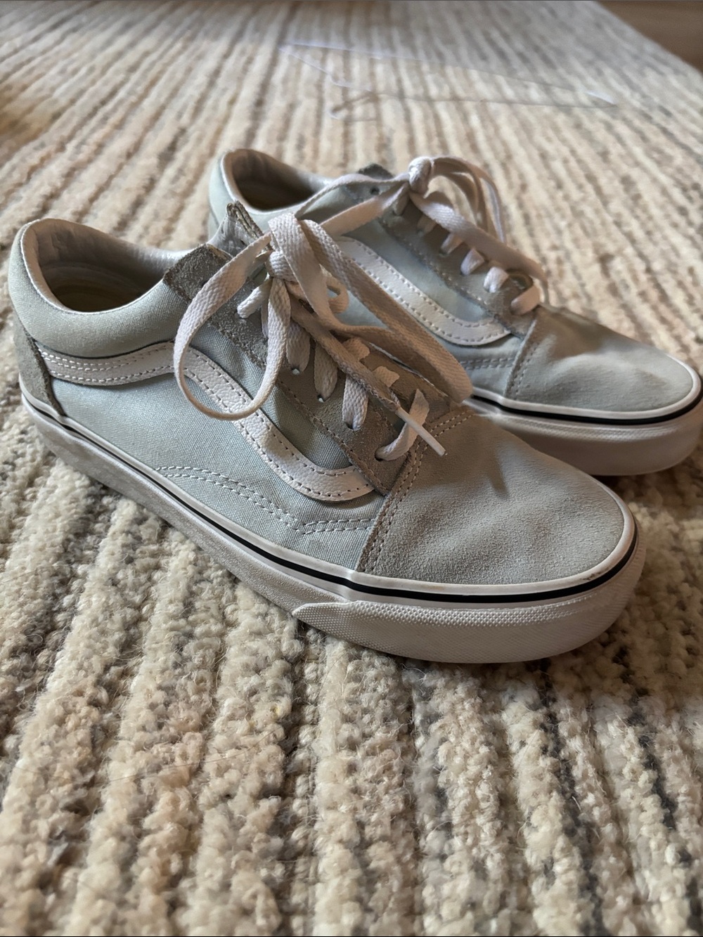 Vans Kids Old Skool Lace-Up Sneakers in Light Blue